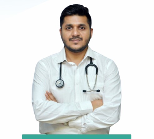 Dr Prakhar Agarwal — DM Pulmonary Critical Care and Sleep Medicine, SAAS Clinic Bhopal